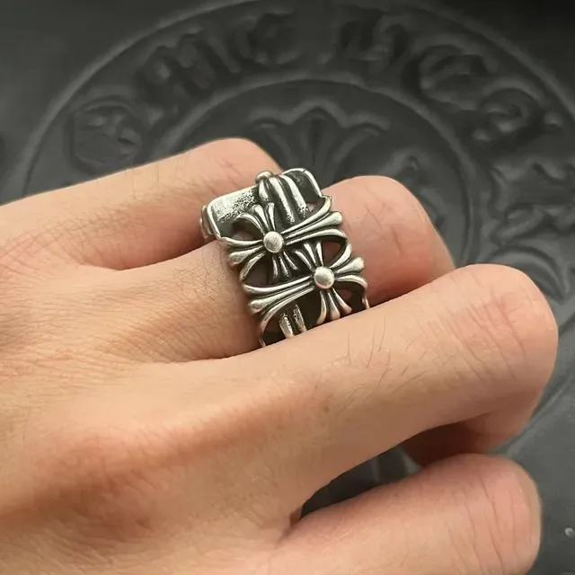 Chrome Hearts ক্রস ফ্লাওয়ার রিং চাঁদি অক্সিডাইজড স্কাল্পটেড রিং 3