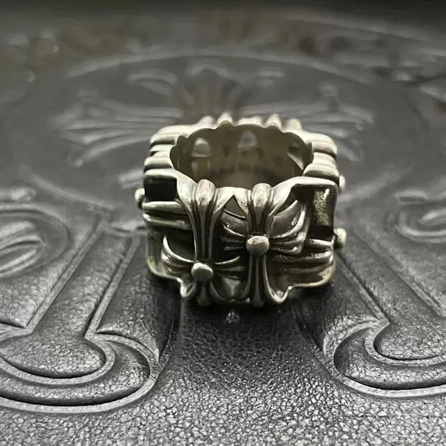 Chrome Hearts ক্রস ফ্লাওয়ার রিং চাঁদি অক্সিডাইজড স্কাল্পটেড রিং 6