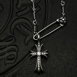 Chrome Hearts Cross Silver White Gothic Pendant Pavé-Set Stones Necklace
