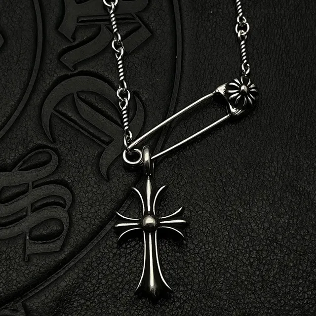 Collier Chrome Hearts Croix Argent Blanc Gothique Pendentif avec Pierres Pavé-Set 3