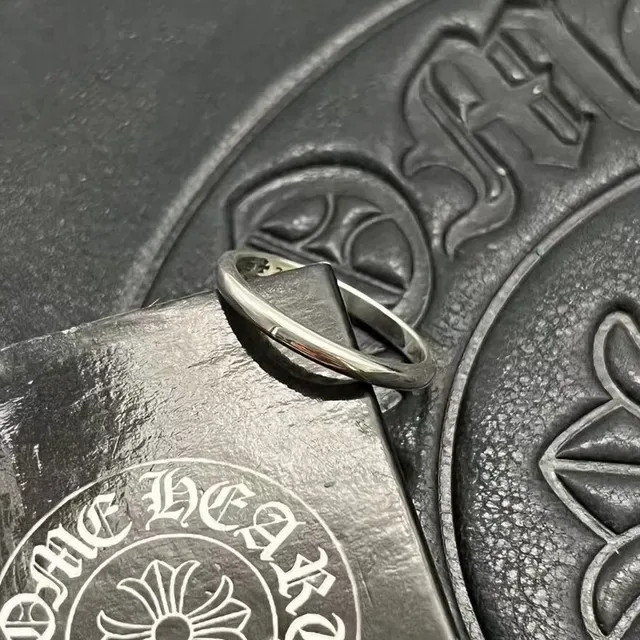 Chrome Hearts Anel Banda Prata Preto Suave Polido Minimalista Perfil Domo 7