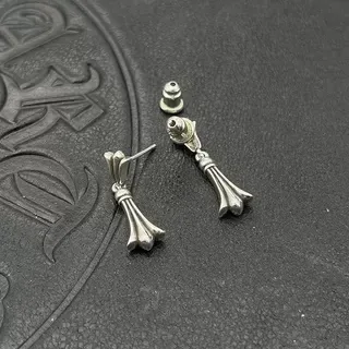 Chrome Hearts Brincos Borla Metal Prateado Floral Estampado 3