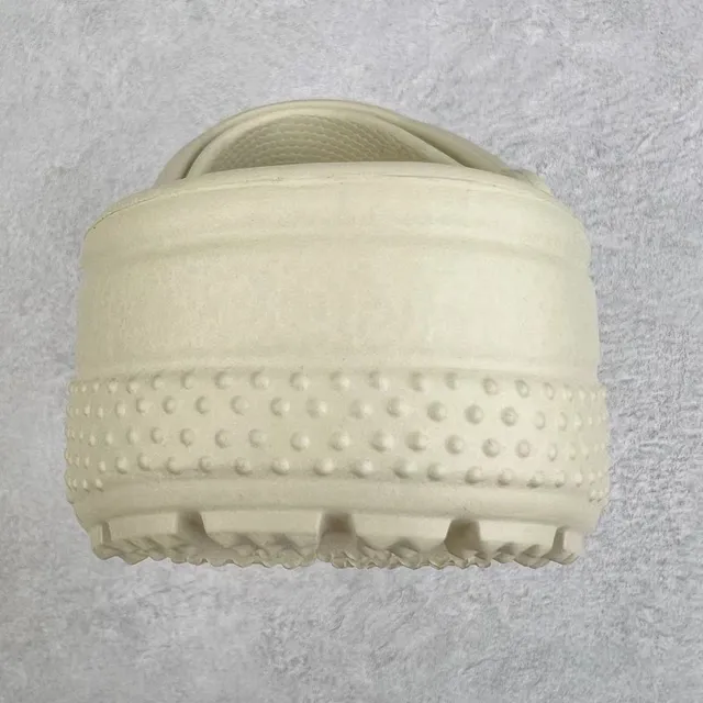 Crocs Classic Clog Beige Molded Foam Clog 3