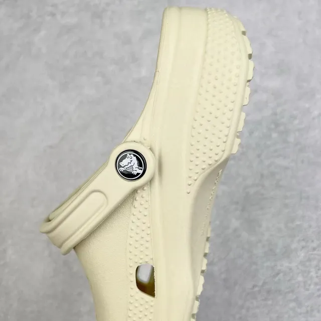 Crocs Classic Clog Beige Molded Foam Clog 4