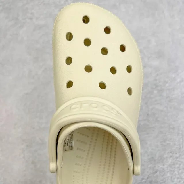 Crocs Classic Clog Beige Molded Foam Clog 7