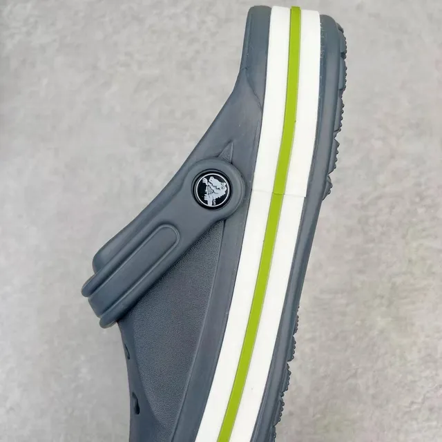 Crocs Classic Clog bleu marine et vert lime 7