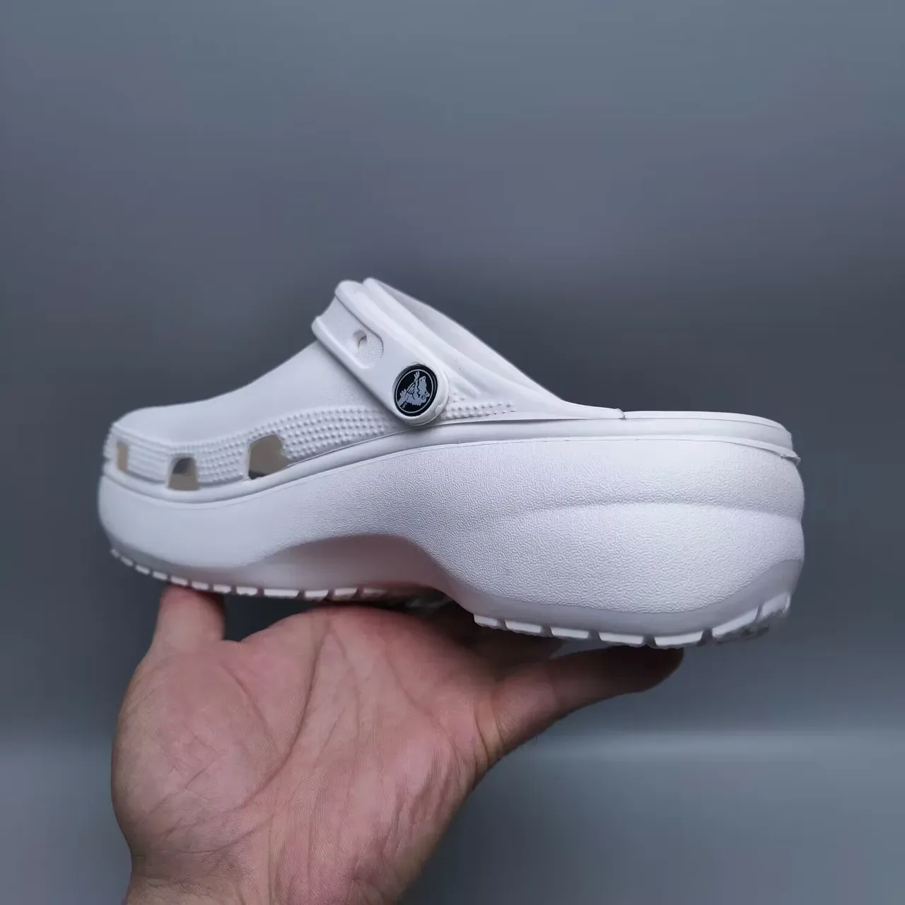 Crocs Classic Clog White Molded Foam Clog 5