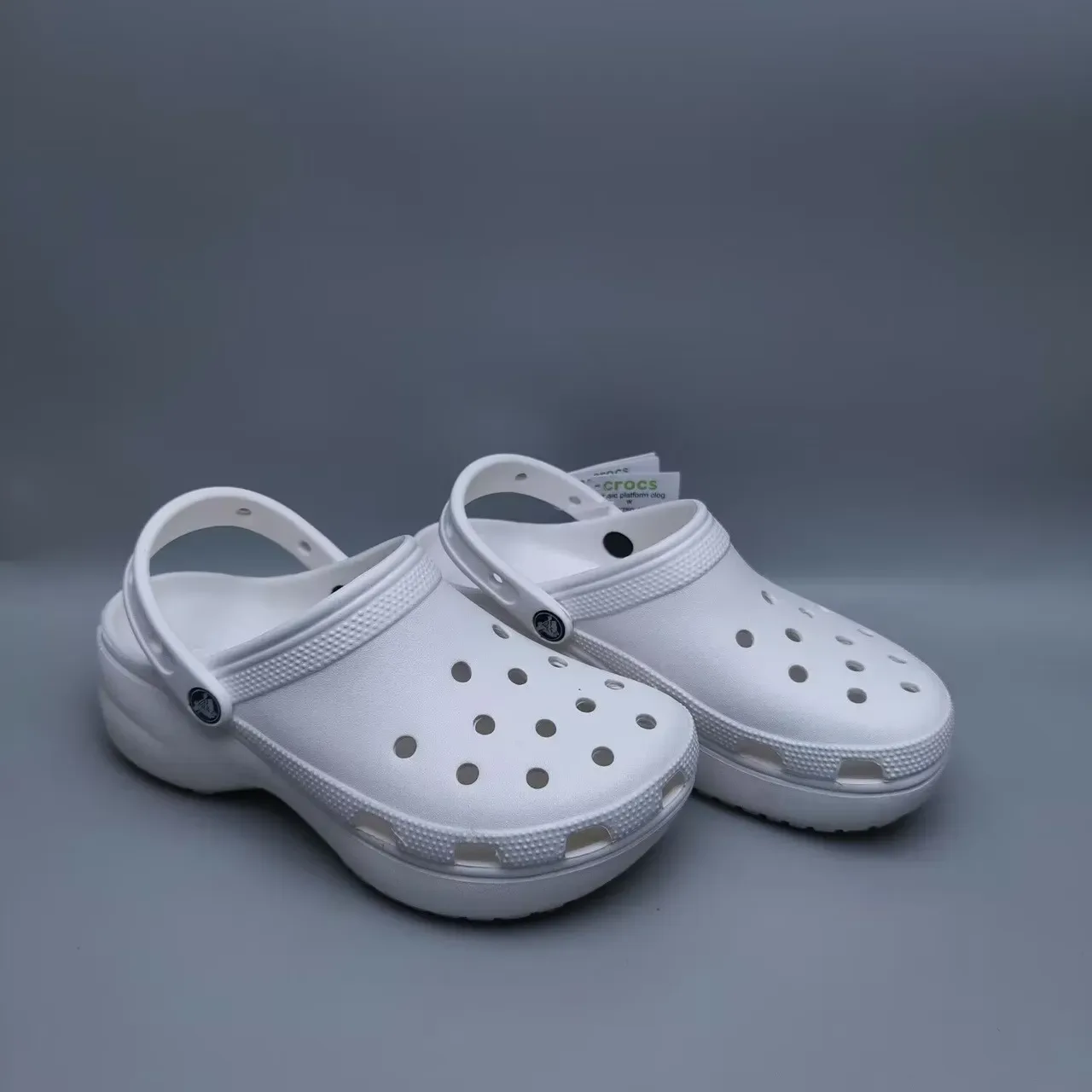 Crocs Classic Clog White Molded Foam Clog 7