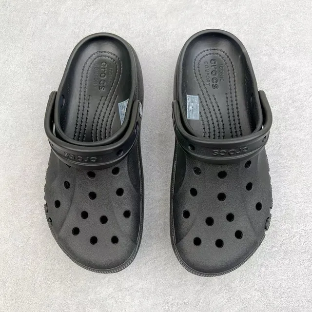 Crocs Echo Clog Black Molded Foam Platform Clog 9