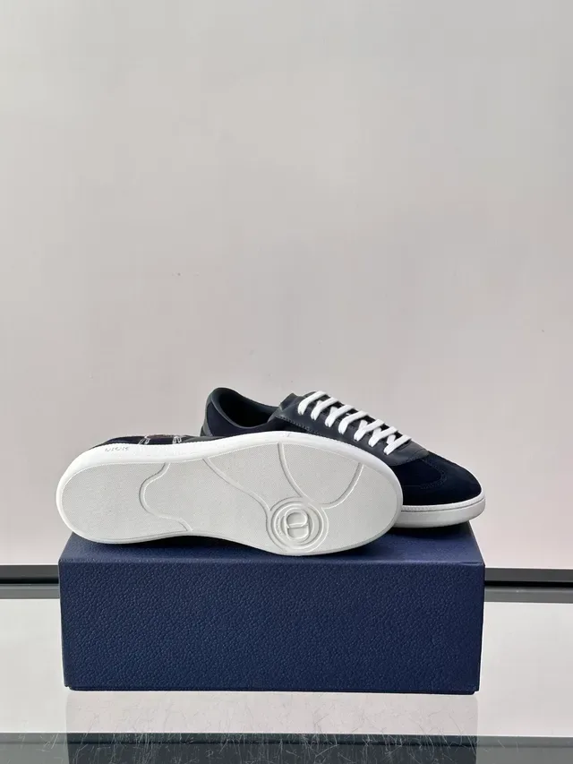 Dior B23 Navy Sapatilhas Lifestyle em Couro de Camurça e Couro com Motivo de Cavalo Bordado 2