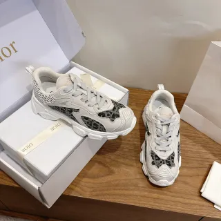 Dior B23 Oblique Jacquard Chunky Sneakers