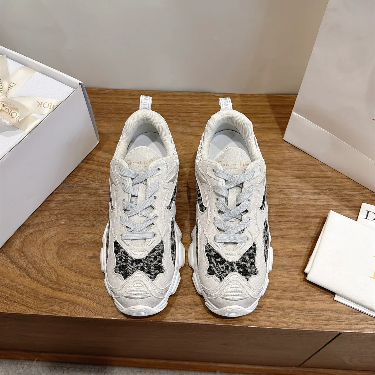 Dior B23 Oblique Jacquard Chunky Sneakers 5