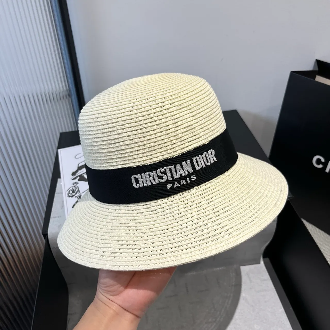 Dior Beige Black Woven Straw-Like Texture Structured Ribbed Crown Fedora 3