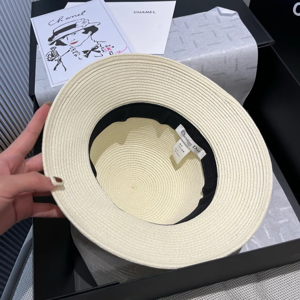 Dior Beige Black Woven Straw-Like Texture Structured Ribbed Crown Fedora 11