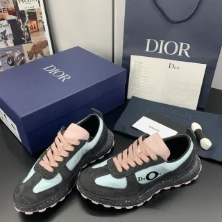 Dior حذاء رياضي سميك أعلى المواد المختلطة نعل أسود وردي