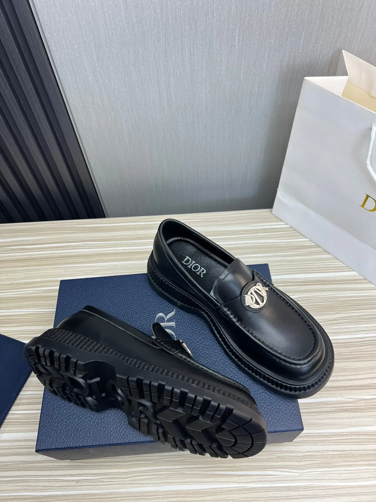 Dior Black Silver Leather Chunky Ridged Sole Loafer 5