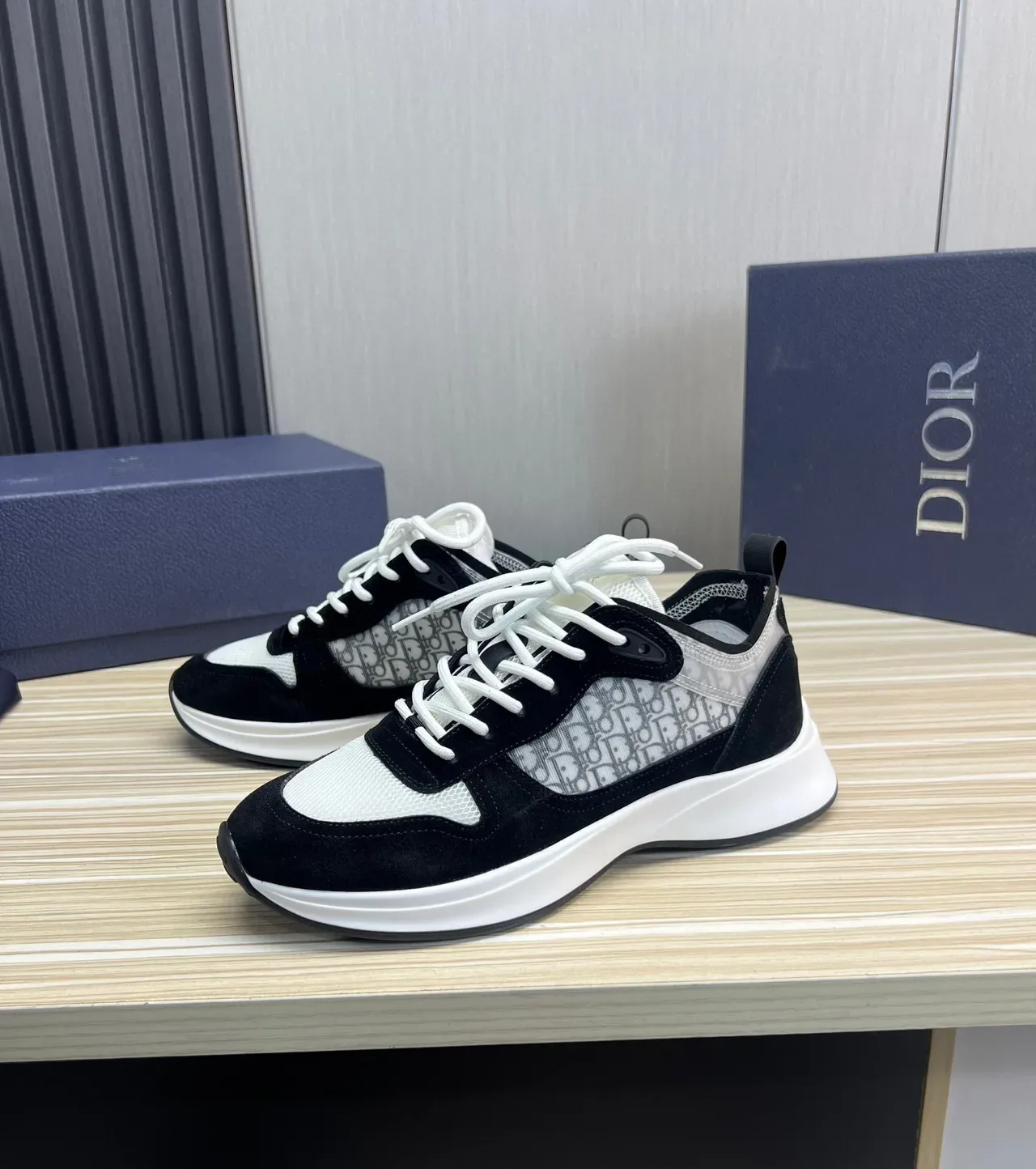 Dior Black White Chunky Platform Sole Monogrammed Mesh Side Panel Lifestyle Sneakers 9