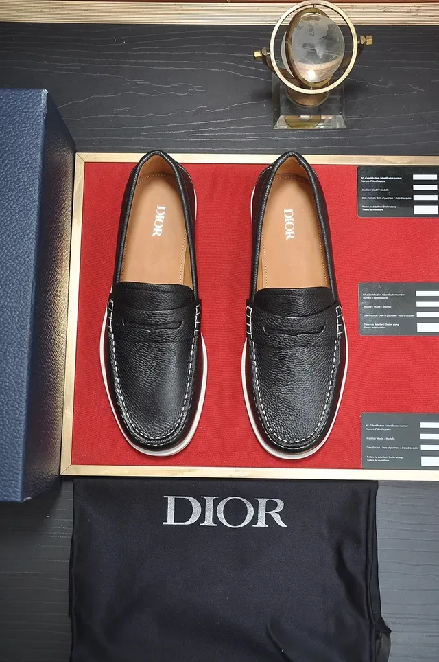 Dior Black White Pebbled Leather Contrast Sole Loafer 5