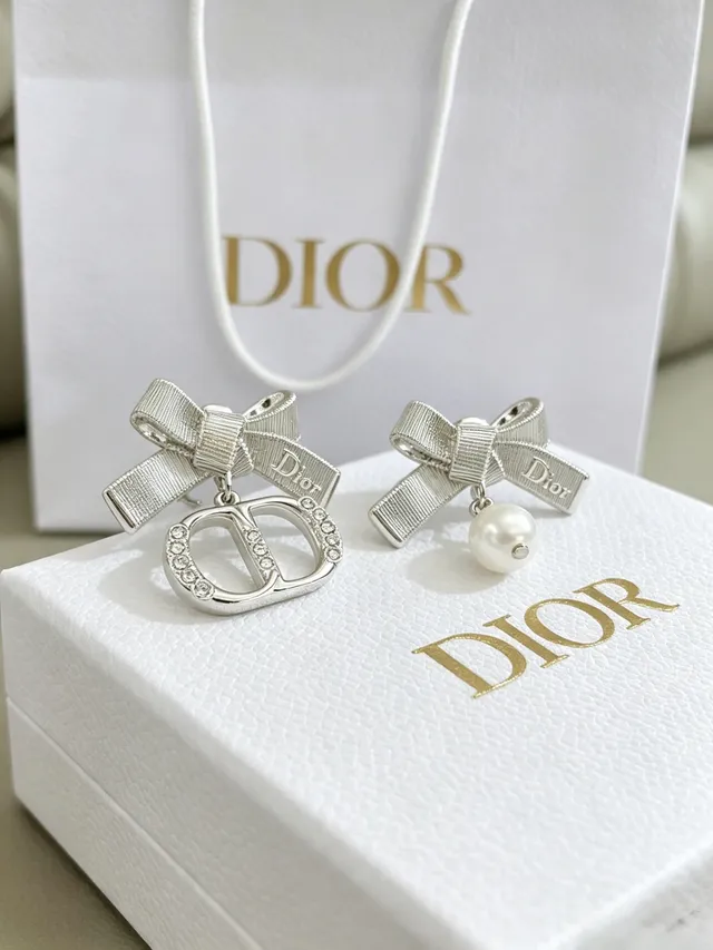 Dior Bow Motif Asymmetrical Crystal and Pearl Earrings 9