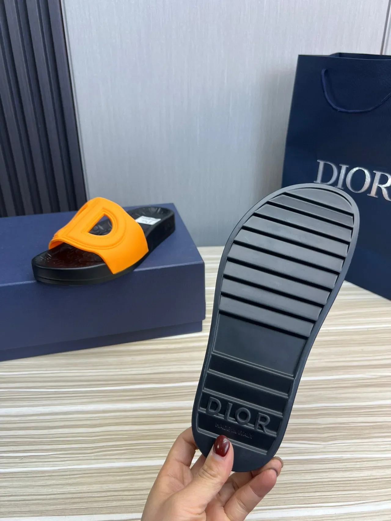 Dior Orange Black Molded Rubber Sole Oversized D-Logo Strap Slippers 2