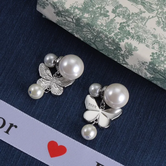 Dior Pearl and Butterfly Charm Earrings 6