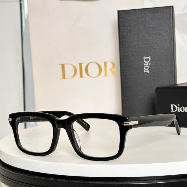 Dior Rectangular Glossy Black Sunglasses 2