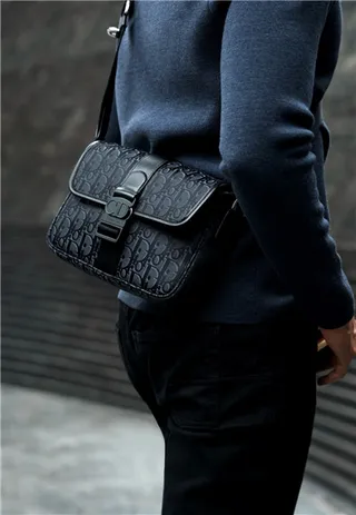 Dior Saddle Messenger Black Structured Rectangular Silhouette Tonal Monogram Canvas Messenger Bag 11