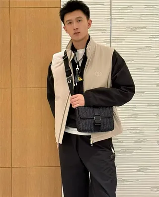 Dior Saddle Messenger Black Structured Rectangular Silhouette Tonal Monogram Canvas Messenger Bag 12