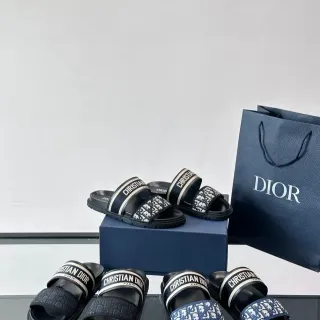 Dior Slide काली नेवी दो पट्टियाँ मॉनोग्राम वेबिंग स्लिपर्स