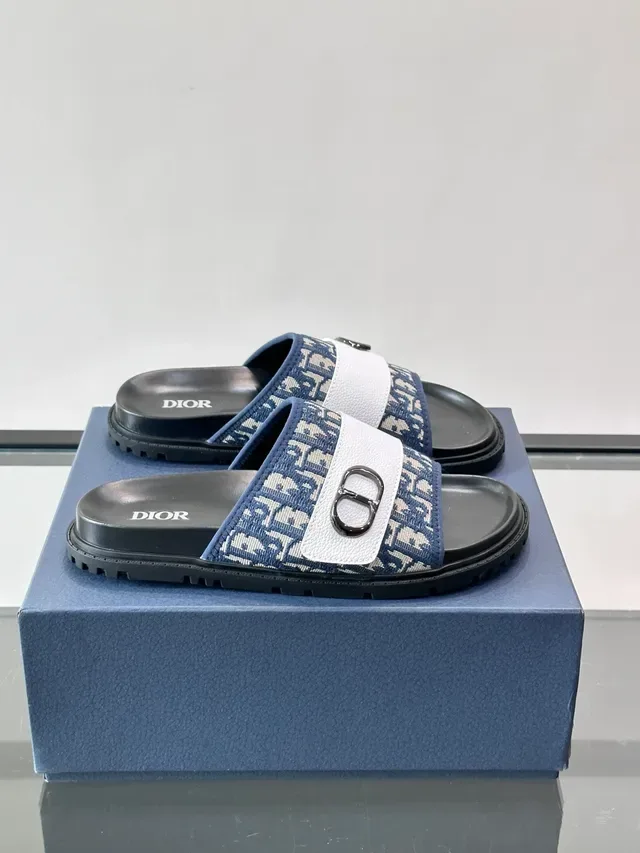 Dior Slide Black White Monogram-Patterned Strap CD-Shaped Metal Buckle Slippers 7
