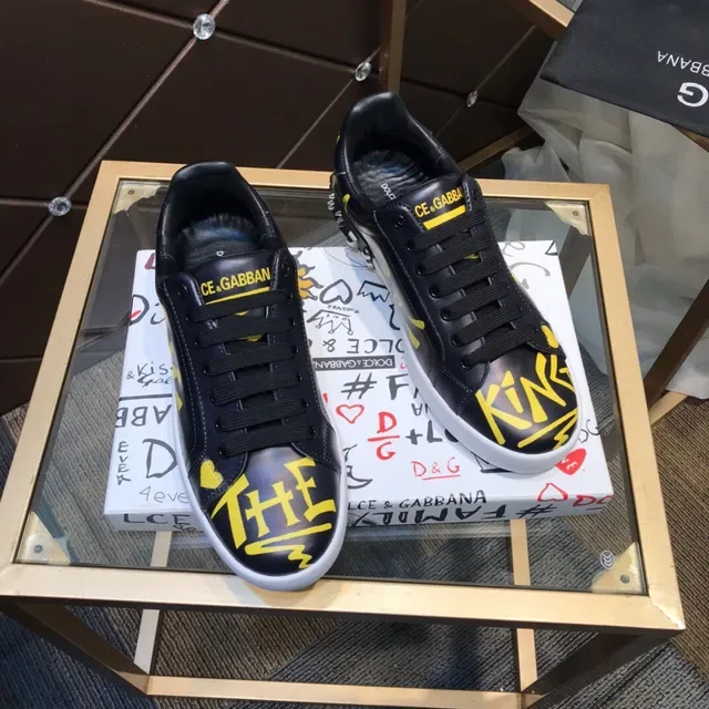 Dolce & Gabbana Graffiti-Print Sneakers Lifestyle Preto e Amarelo 7