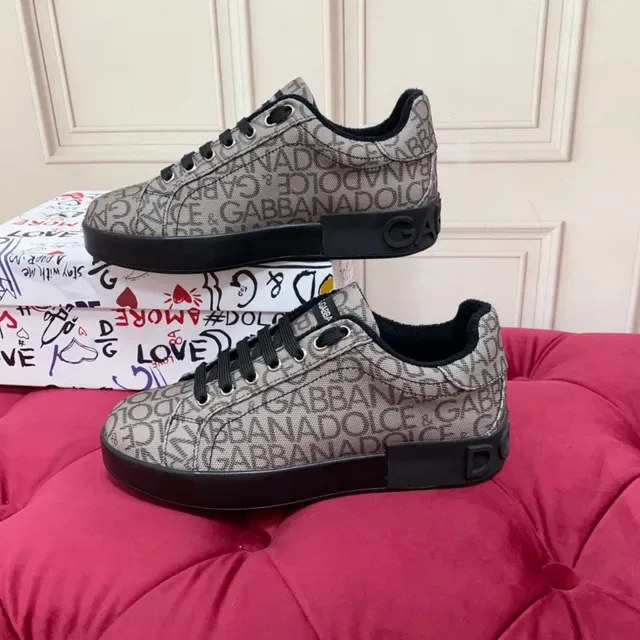 Dolce & Gabbana Tênis Lifestyle Cinza Preto Monogramado de Tecido com Sola de Plataforma 9
