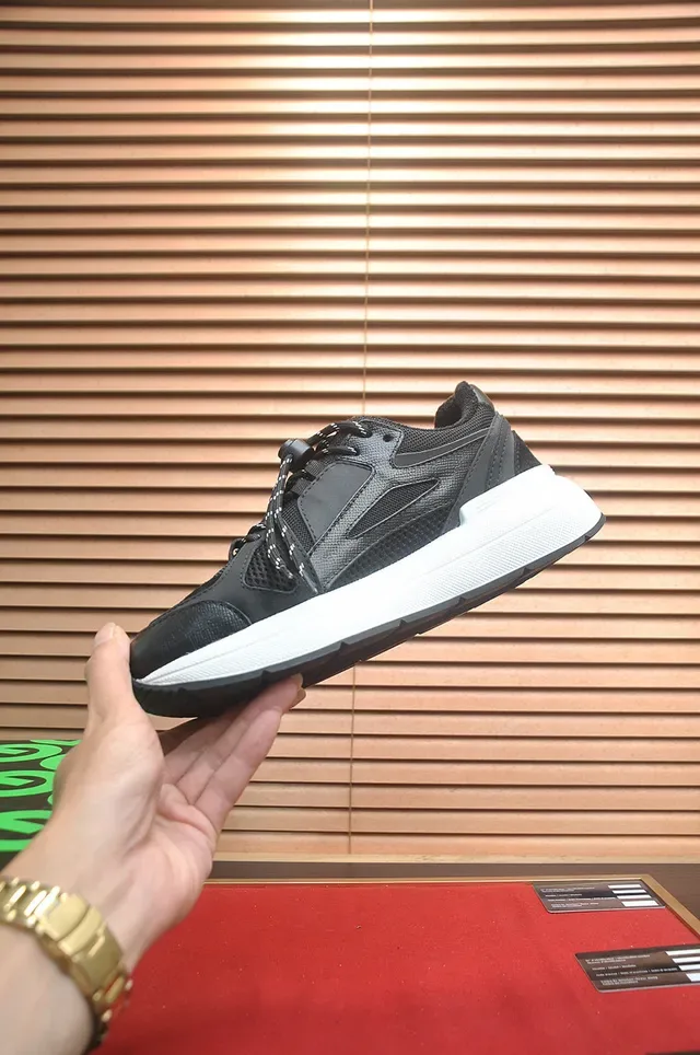 Dolce & Gabbana NS1 noir et blanc sneakers lifestyle 5