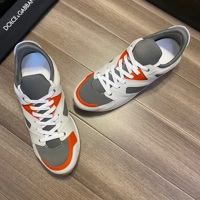 Dolce & Gabbana Sneakers Lifestyle en Cuir Bloqué en Couleur à Talon Bas 3
