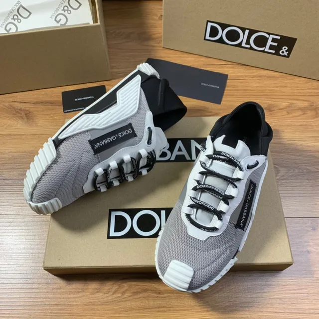 Dolce & Gabbana Gray and White Mesh Lifestyle Sneaker 4