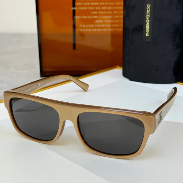 Dolce & Gabbana NS1 Glossy Black Rectangular Sunglasses 9