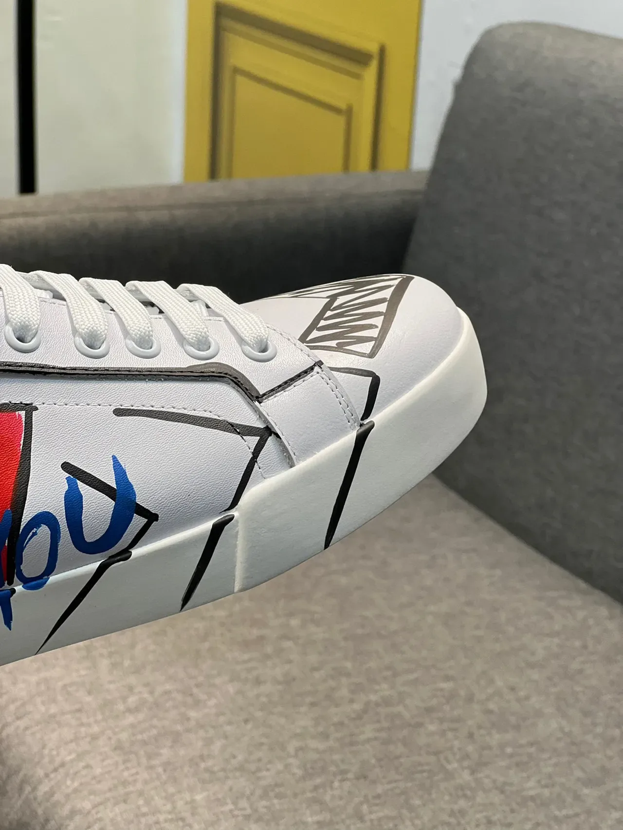 Dolce & Gabbana Portofino White Multicolor Graffiti-Print Leather Upper Sneakers 3