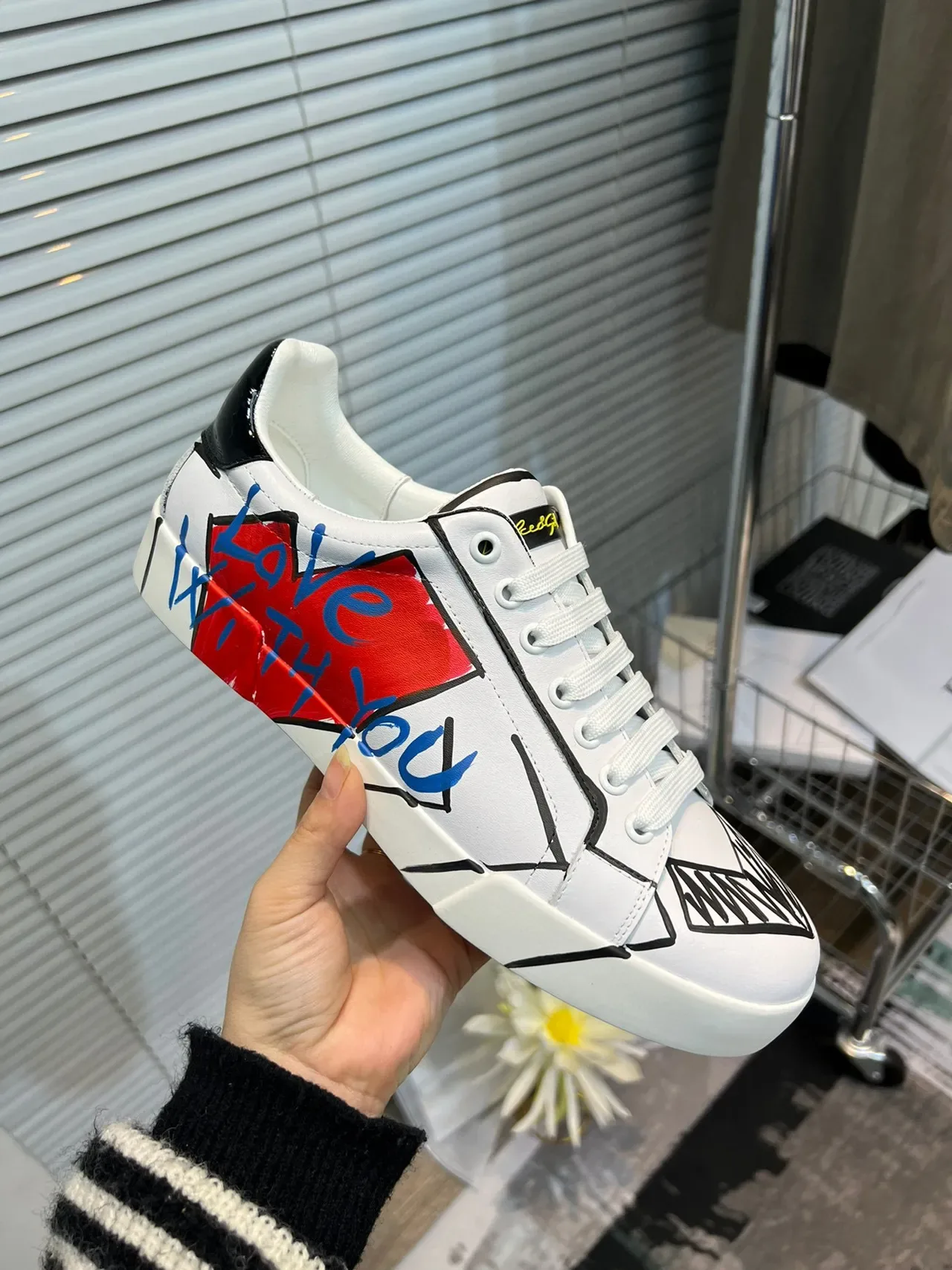 Dolce & Gabbana Portofino White Multicolor Graffiti-Print Leather Upper Sneakers 6