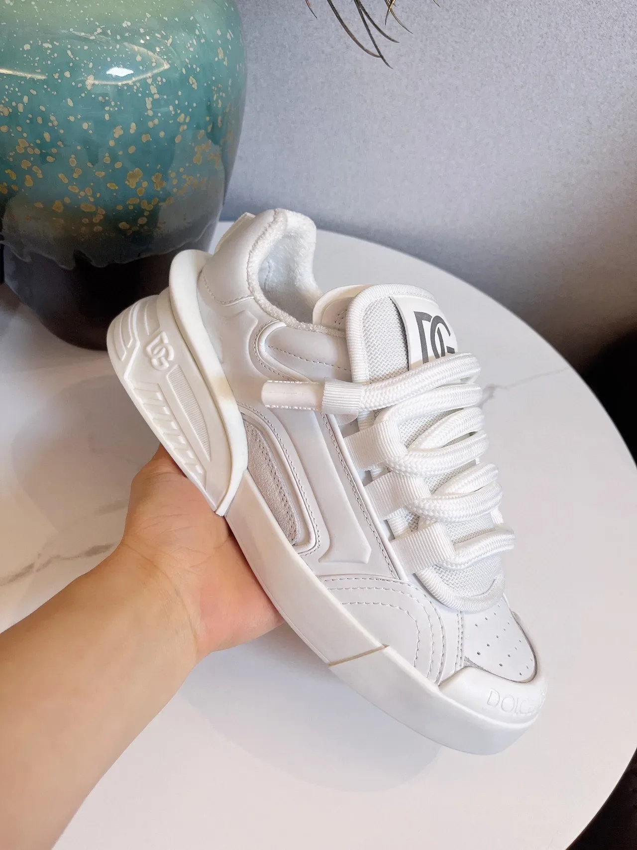 Dolce & Gabbana Sneakers Lifestyle Blanches Monochromes Sculptées Semelle Multicouche 2