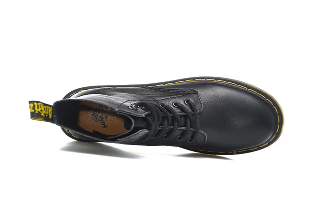 Dr. Martens 1460 Bota de Couro Preto Suave Martin 2