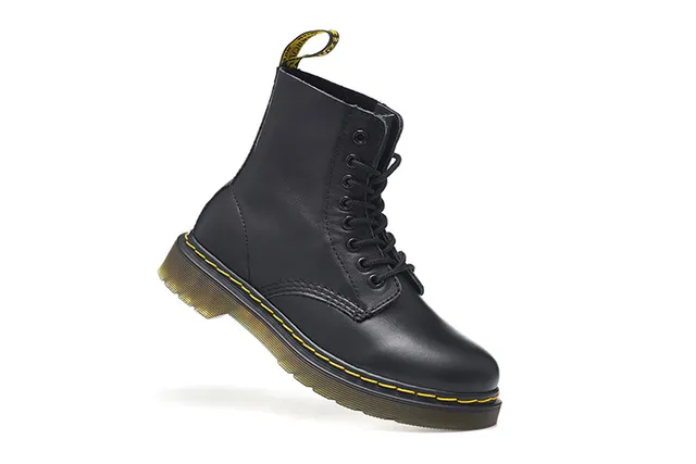 Dr. Martens 1460 Bota de Couro Preto Suave Martin 3