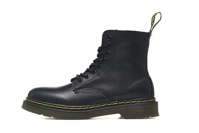 Dr. Martens 1460 Bota de Couro Preto Suave Martin 6