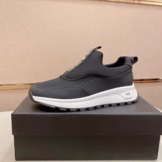 Emporio Armani A|X Noir Blanc Chaussures lifestyle à enfiler tige mesh et néoprène