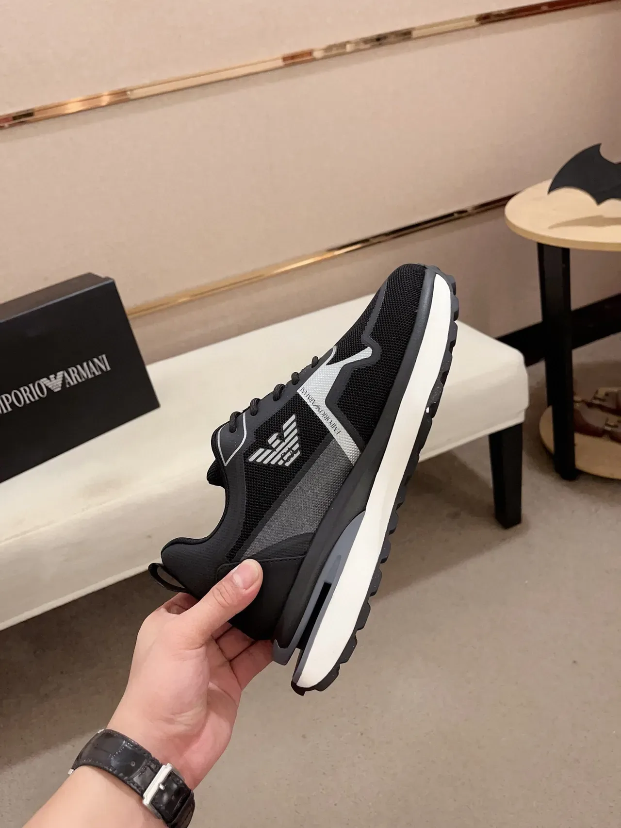 Emporio Armani Sneakers lifestyle noirs et argentés avec logo d'aigle 5