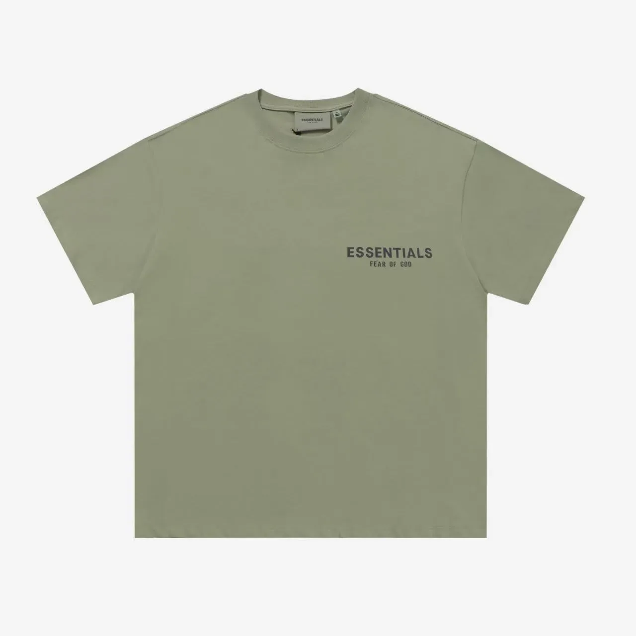 تيشيرت Fear of God Essentials بقصة مريحة وياقة دائرية 2