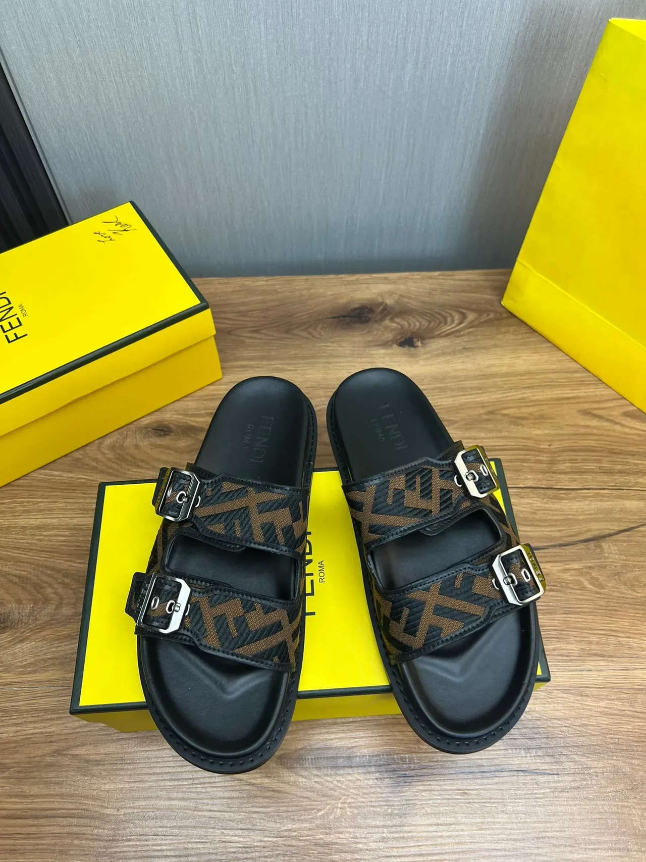 Fendi Black Brown Double-Strap Buckle-Fastened Slippers 3