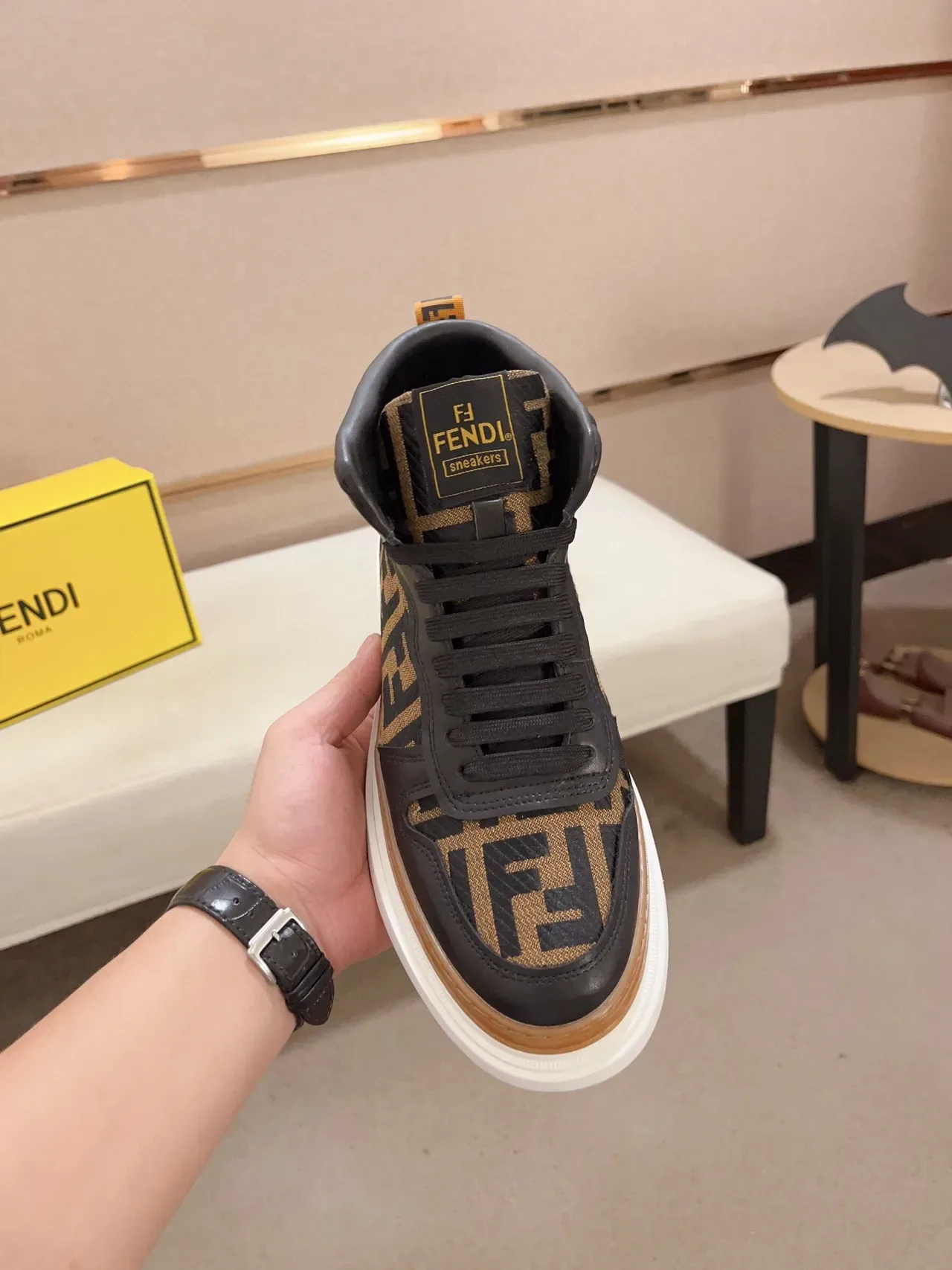 Fendi Preto Marrom High-Top FF Monogram Jacquard Estilo de vida Sapatilhas 2