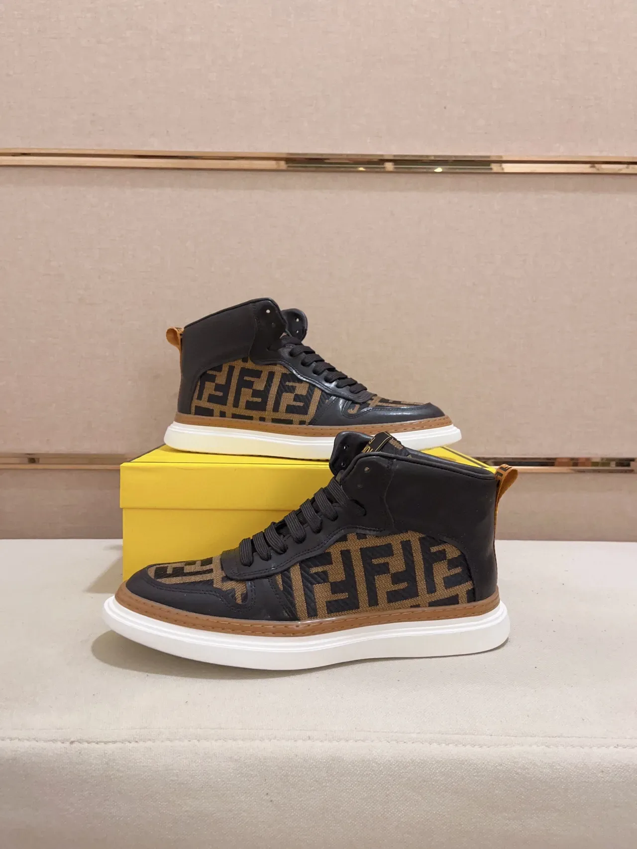 Fendi Preto Marrom High-Top FF Monogram Jacquard Estilo de vida Sapatilhas 5