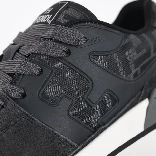 Fendi Noir Gris Moldé FF-Logo Panneau Latéral Daim et Maille Supérieur Sneakers Lifestyle 6