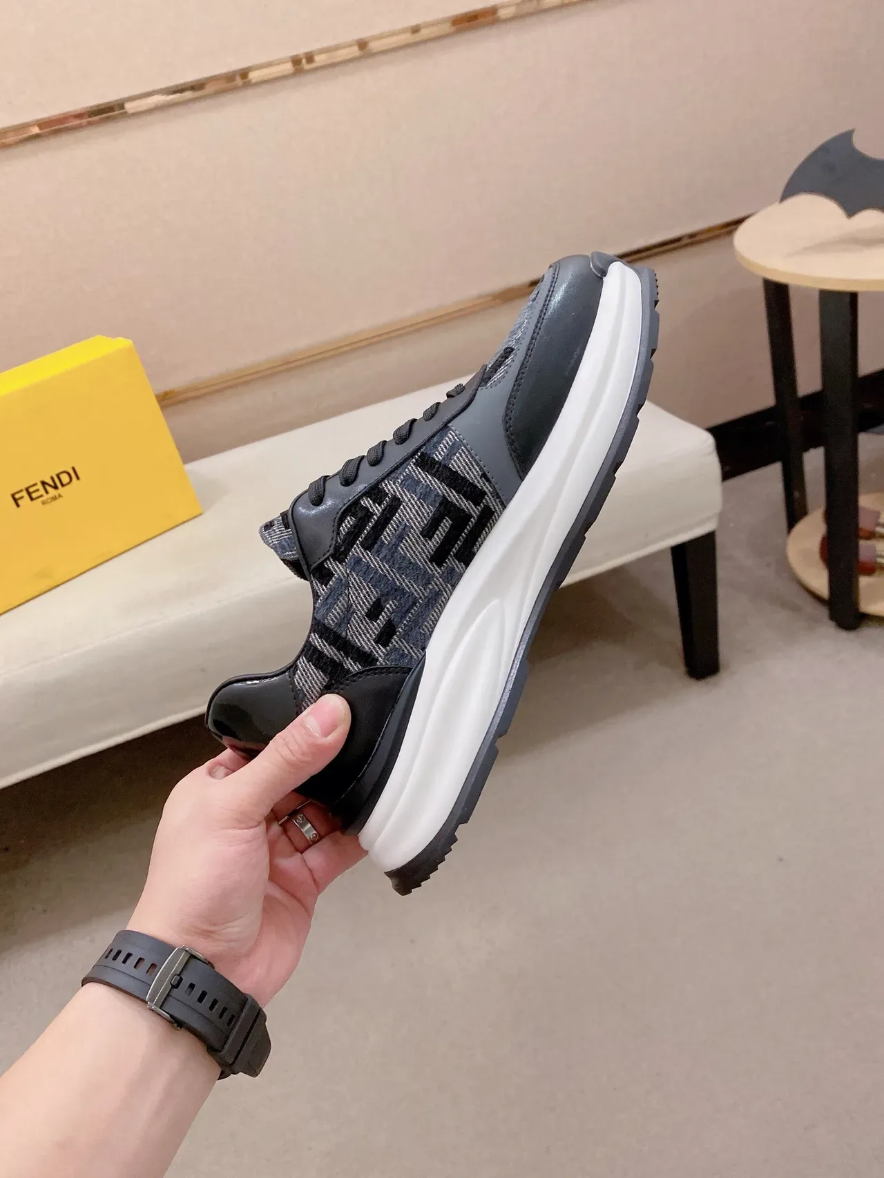 Fendi Noir Blanc FF Monogramme Jacquard Chunky Midsole Lifestyle Sneakers 5